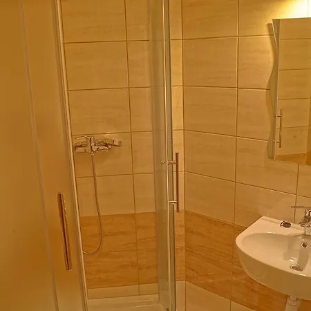 ベッド・アンド・ブレックファスト U Borzana ビャウィ・ドゥナイェツ